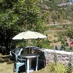La Maisonnette A La Caze Holiday home Saint-Pierre-des-Tripiers